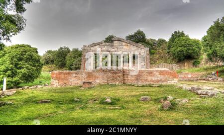 Denkmal von Agonothetes in den Ruinen einer alten griechischen Stadt Apollonia, Fier County, Albanien Stockfoto