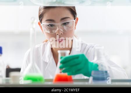 Mitarbeiter im Labor Stockfoto
