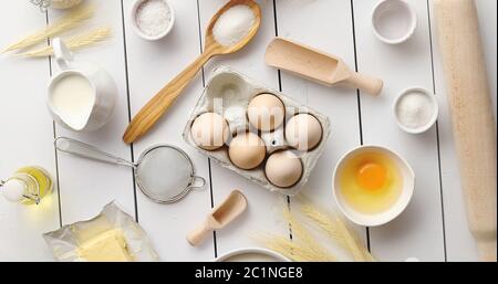 Cooking-Werkzeuge und Zutaten und Zusammensetzung Stockfoto
