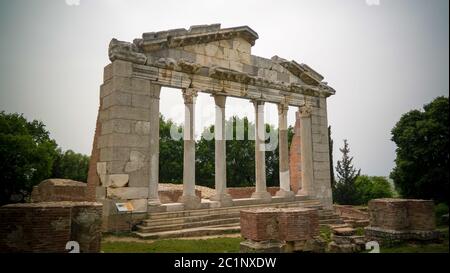 Denkmal von Agonothetes in den Ruinen einer alten griechischen Stadt Apollonia, Fier County, Albanien Stockfoto