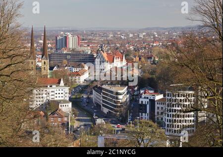 Aussichtspunkt 'Johannisberg', Blickrichtung Bielefeld, 'Adenauer Place', Ostwestfalen-Lippe, Nordrhein-Westfalen, Deutschland, Westeuropa Stockfoto