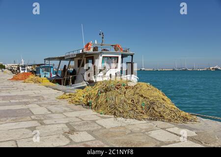 Fischerboote Docking in Zakynthos Insel, Ionisches Meer, Griechenland, Europa. Stockfoto