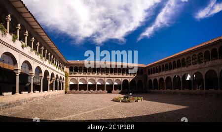 Blick auf die Coricancha, berühmten Tempel in der Inca Empire, Cuzco, Peru Stockfoto