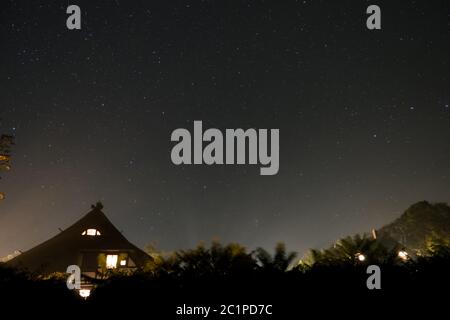 Nachthimmel über Darss in Deutschland Stockfoto