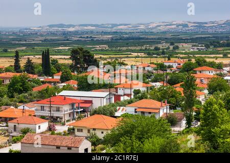 Stadtbild von Vergina, und Mazedonien Ebene, archäologische Stätte von Aigai, Vergina, Zentralmakedonien, Griechenland, Europa Stockfoto