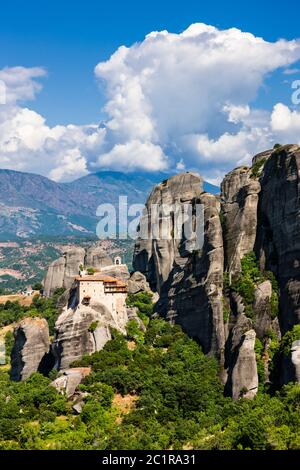 Meteora, Heiliger Nikolaikastery, Agios Nikolaos, Monastery on the Rock, ehrfürchtige natürliche Felsformation, Kalabaka, Thessaly, Griechenland, Europa Stockfoto