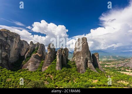 Meteora, enorme Felssäulen, ehrfürchtige natürliche Felsformation, Kalabaka, Thessalien, Griechenland, Europa Stockfoto