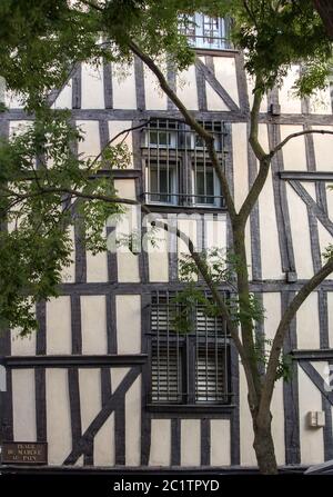Alte Fachwerkhäuser in Troyes. Aube, Champagne-Ardenne, Frankreich Stockfoto
