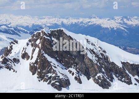 Blick vom 3029m hohen Kitzsteinhorn auf die Gipfel des Nationalparks hohe Tauern in Österreich Stockfoto