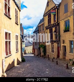 Straße von Le Mans Altstadt mit Vintage-Architektur in Le Mans, Maine, Frankreich Stockfoto