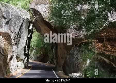 Tunnel Rock. Große natur Steinbogen, Kalifornien Stockfoto