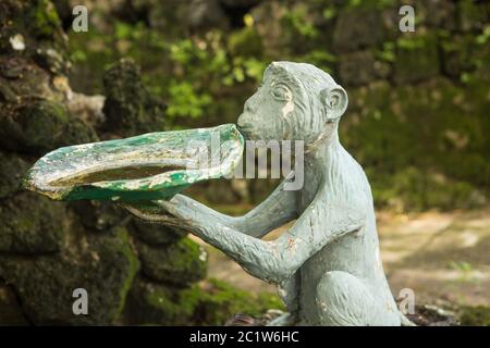 Buddhistische Statuen im Tempel in Nha Trang Vietnam Stockfoto