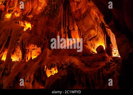 Innenansicht der Grutas Mira de Aire Höhle, Portugal Stockfoto