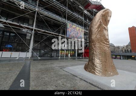 Frankreich Paris 12 - 2019: Centre Pompidou, ein komplexes Gebäude in der Beaubourg Gegend, das erste große Beispiel eines "Inside-Out"-Gebäudes in Architekten Stockfoto