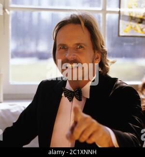 Frank Zander, deutscher Schlager- und Deutschpop-Musiker, Deutschland um 1984. Deutscher Schlager und Popsänger Frank Zander, Deutschland um 1984 Stockfoto