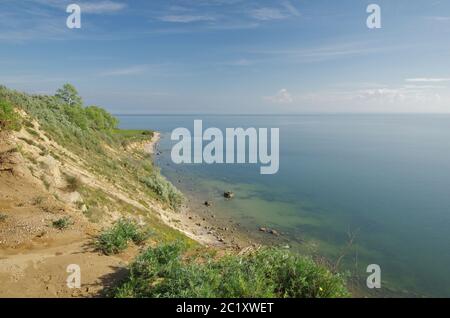 Panoramablick von der Klippe über die Ostsee, Klein Zicker, Insel RÃ¼gen, MÃ¶nchgut, Vorpommern-RÃ¼gen, Deutschland, Westeuropa Stockfoto