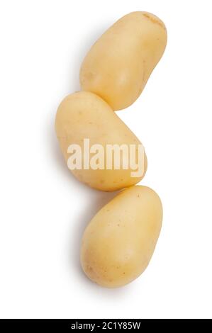 Studio-Aufnahme von frischen neuen Kartoffeln vor weißem Hintergrund geschnitten - John Gollop Stockfoto