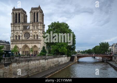Kathedrale Notre-Dame und den Fluss Seine Paris Frankreich Stockfoto