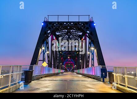 Big Four Bridge über den Ohio River zwischen Louisville, Kentucky und Jeffersonville, Indiana Stockfoto