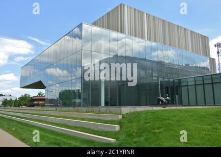 LOUISVILLE, KY - 30. MAI 2020 - Blick auf das Speed Art Museum an der University of Louisville in Kentucky, USA. Stockfoto