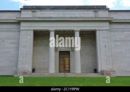 LOUISVILLE, KY - 30. MAI 2020 - Blick auf das Speed Art Museum an der University of Louisville in Kentucky, USA. Stockfoto