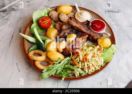 Köstliche Vorspeisen restaurahnt für Bier. Stockfoto