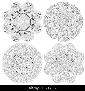 Handgezeichneter Zentwinkelset mit 4 Mandalas zum Färben von Seiten. Stock Vektor