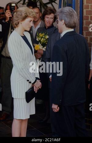 Seine königliche Hoheit, Diana, Prinzessin von Wales. Besuche der London Leuchtturm Zentrum für AIDS-Patienten London, England. 5. Oktober 1989 Stockfoto