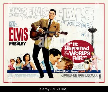 Vintage Movie Poster ‘Es geschah auf der Worlds Fair’ Elvis Presley 1963 amerikanischer Musikfilm mit Elvis Presley als Feldstaub Pilot. Gedreht wurde in Seattle, Washington, an der Stelle der Century 21 Exposition, auch bekannt als Seattle World's Fair von 1962. Außerdem mit Joan O’Brien und Gary Lockwood MGM Studios, produziert von Ted Richmond Stockfoto