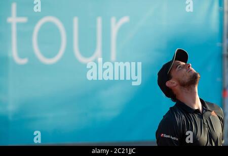 Belgrad, Serbien. Juni 2020. Dominic Thiem aus Österreich reagiert in seinem Spiel gegen Grigor Dimitrov aus Bulgarien. Quelle: Nikola Krstic/Alamy Live News Stockfoto