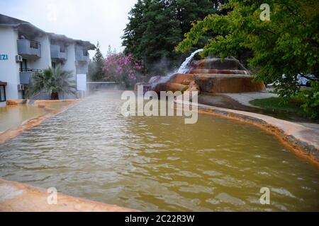 Demre, Türkei - 21. Mai 2019: Pam Thermal Hotel Hot Spring Mineralwasser Heilwasser Stockfoto