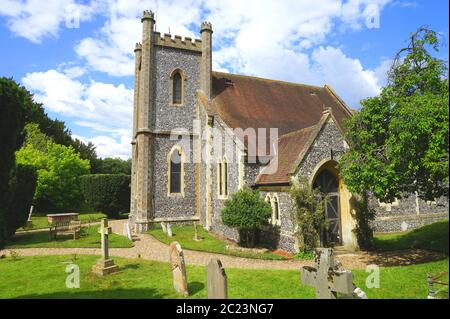 Die Kirche des Heiligen Nikolaus in Remenham Stockfoto