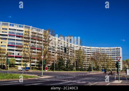 Bunte Fertighäuser in Berlin Friedrichshain, Deutschland Stockfoto