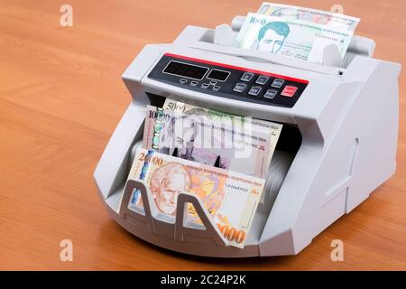 Armenische Dram in eine zählmaschine Stockfoto