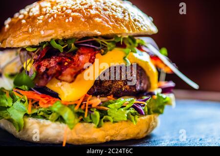 Klassischer amerikanischer Hamburger Stockfoto