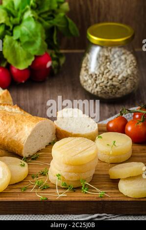 Tschechische stinkenden Käse - Olomoucke tvaruzky, Produktfoto Stockfoto