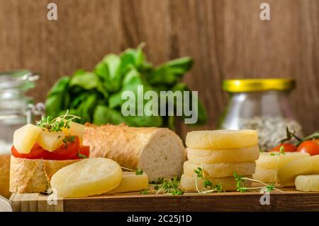 Tschechische stinkenden Käse - Olomoucke tvaruzky, Produktfoto Stockfoto