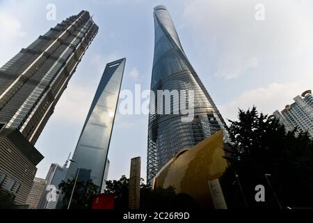 Shanghai Hochhäuser im Pudong Bezirk: Shanghai Tower, Shanghai World Financial Center, JinMao Tower. China Stockfoto