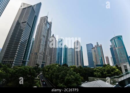 Shanghai Wolkenkratzer im Pudong Bezirk. China Stockfoto