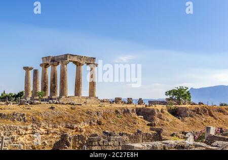 Apollontempel im antiken Korinth, Griechenland Stockfoto
