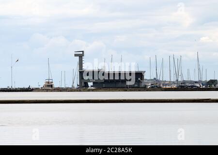 Hafen und die Anlegestelle im Ferienort Nida. Litauen Stockfoto