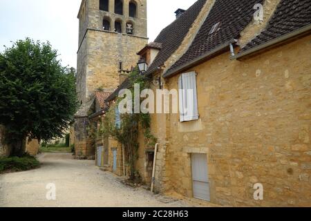 Pfarrkirche Saint-Jean-Baptiste in Saint Pompont Frankreich Stockfoto