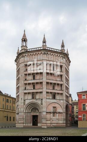 Baptisterium von Parma, Italien Stockfoto