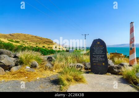 Ein GeV, Israel - 10. Juni 2020: Blick auf den Nukeib Aussichtspunkt und Gedenkstätte, am Ostufer des Galiläischen Sees. Nordisraelisch Stockfoto