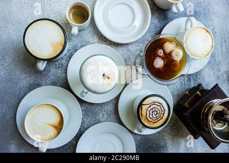 Verschiedene Kaffeegetränke Stockfoto