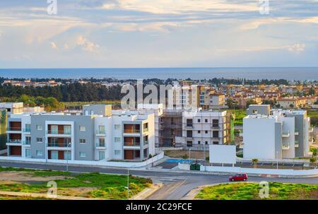 Moderne Apartments Gebäude Baustelle in Paphos, Syprus Stockfoto