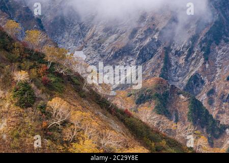 Landschaft Herbst von Hakuba Tal in Nagano Chubu Japan Stockfoto