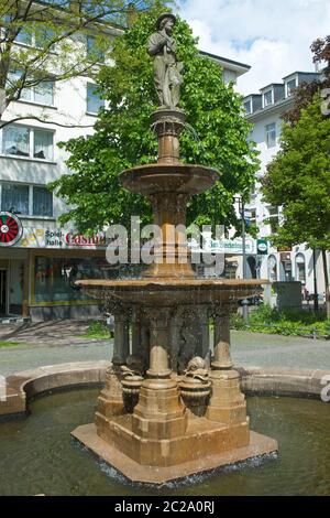 Deutschland, Nordrhein-Westfalen, Wuppertal-Barmen, Oberbarmen, Wupperfelder Markt, Bleicherbrunnen Stockfoto