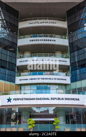 Jakarta, Indonesien - 19. Februar 2019: Der Eingang zur Nationalbibliothek der Republik Indonesien. Stockfoto