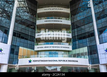 Jakarta, Indonesien - 19. Februar 2019: Der Eingang zur Nationalbibliothek der Republik Indonesien. Stockfoto